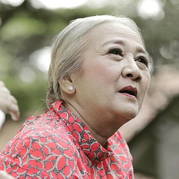 Cerita Nur Afni Pindah Agama hingga Yati Surachman Dipaksa Cerai