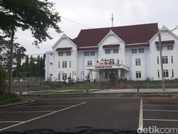 3 Asda Cianjur Bakal Dapat Mobil Baru, Mahasiswa: Tidak Bijak!