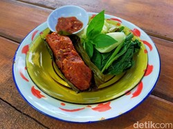 Pepes-Sambal Oling, Olahan Sidat yang Dipercaya Tingkatkan Vitalitas