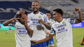 Hasil Liga 1: Persib Hajar Arema di Kanjuruhan