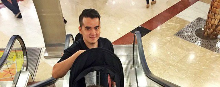 Potret Steno Ricardo Publik tengah dihebohkan oleh pengakuan Mawar AFI tentang mantan suaminya yang selingkuh dengan babysitter. Yuk, intip potretnya!