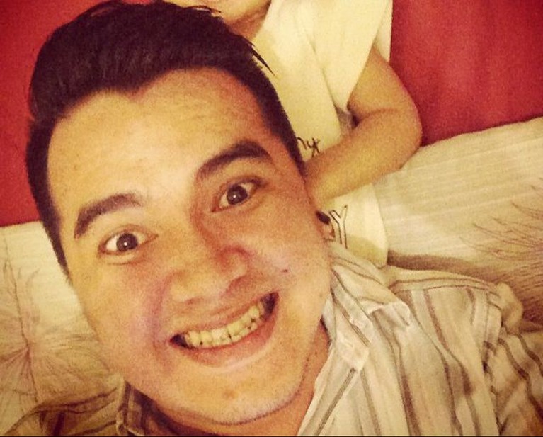 Potret Steno Ricardo Publik tengah dihebohkan oleh pengakuan Mawar AFI tentang mantan suaminya yang selingkuh dengan babysitter. Yuk, intip potretnya!
