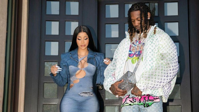 Bikin Iri, Cardi B Dapat Hadiah 6 Tas Chanel dan Jam Tangan Mewah dari Offset
