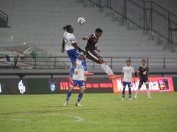 Pelatih PSM Makassar Beberkan Penyebab Dikalahkan Persib Bandung
