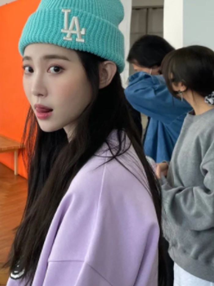 Lahir dengan nama Kim Ah Young pada tanggal 6 November 1992, Yura tumbuh besar di Ulsan, sebelum pindah dan merintis karier di Seoul./ foto: intagram.com/yura_936