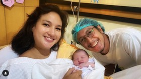 Dimas dan Nadine Chandrawinata Beberkan Arti Nama Anak Pertama