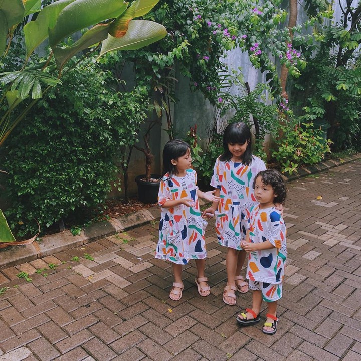<p>Selama ini, keluarga mereka jauh dari gosip-gosip miring. (Foto: Instagram @natasharizkynew)<br /><br /><br /></p>