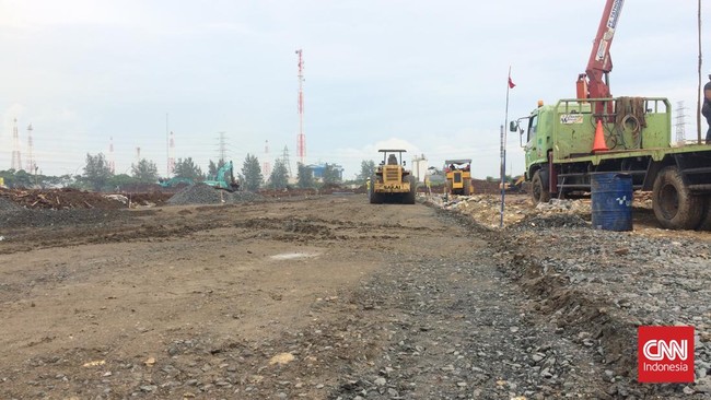 Pembangunan lintasan balap untuk gelaran Formula E di Kawasan Ancol, Jakarta, telah mencapai 28,50 persen.