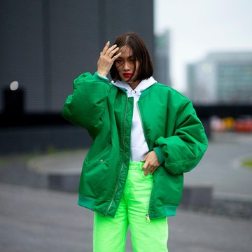 img-title Street Style Paling Mencuri Perhatian di London Fashion Week Fall/Winter 2022