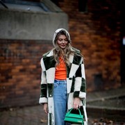 Liburan di Alam dan Tetap Ingin Tampil Stylish? Cek Ide Gaya Simpel Berikut