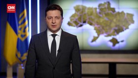 VIDEO: Presiden Ukraina Perintahkan Pasukan Cadangan Latihan Militer
