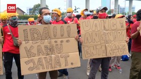VIDEO: Ratusan Buruh Kembali Demo Desak Aturan JHT Dicabut