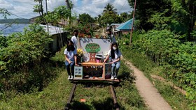 FOTO: Troli Wahana Edukasi Guru-guru Muda di Filipina