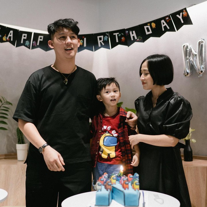<p>Belum lama ini, pasangan Rinni Wulandari dan Jevin Julian merayakan ulang tahun anak mereka, Nord Kiano Julian. (Foto: Instagram @nordkiano)<br /><br /><br /></p>