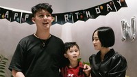 <p>Belum lama ini, pasangan Rinni Wulandari dan Jevin Julian merayakan ulang tahun anak mereka, Nord Kiano Julian. (Foto: Instagram @nordkiano)<br /><br /><br /></p>