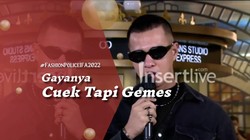 img-title Herjunot Ali Tampil Serba Hitam Lengkap dengan Black Diamond