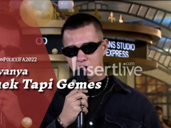 Herjunot Ali Tampil Serba Hitam Lengkap dengan Black Diamond