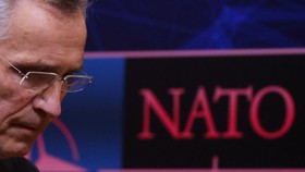 NATO Cemas Putin Bakal Dukung Program Nuklir Kim Jong Un