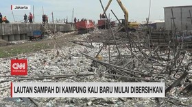 VIDEO: Lautan Sampah di Kampung Kali Baru Mulai Dibersihkan