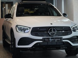 Kencan Pertama dengan Mercedes-Benz GLC 200 AMG Line Night Edition