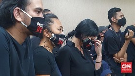 Respons Vonis 1 Tahun Bui, Nora Minta Jerinx Tetap Kuat
