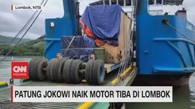 VIDEO: Patung Jokowi Naik Motor Tiba di Lombok
