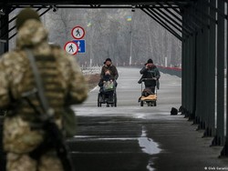 Rusia Invasi Ukraina: 3 Merek Mobil Terancam, Mercy Was-was Baru Investasi Pabrik Rp 4 T