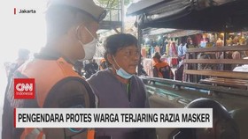 VIDEO: Pengendara Protes Terjaring Razia Masker