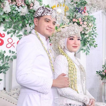 Karier Anjlok, Steno Ricardo Disebut Stres Usai Nikahi Eks Babysitter