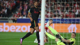 Hasil Liga Champions: Ajax Ditahan Benfica