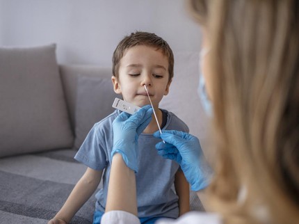 Viral Tes Antigen Anak Dicolok Keterlaluan, Awas Sebabkan Mimisan