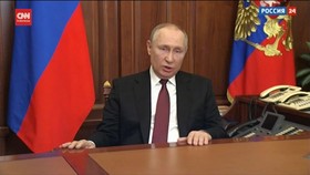 VIDEO: Putin Perintahkan Invasi, Minta Negara Lain Tak Ikut Campur