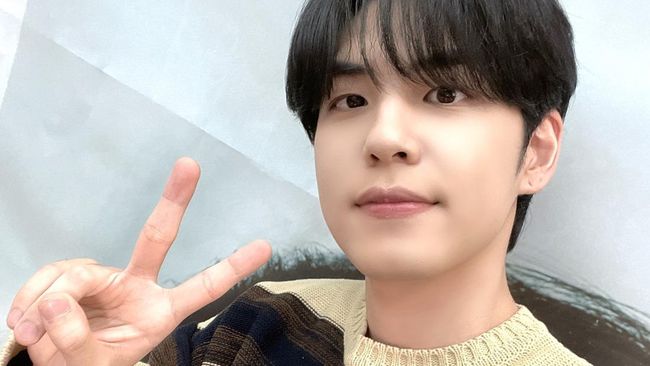 Wonpil Day6 mengumumkan akan menjalani wajib militer mulai 28 Maret mendatang.