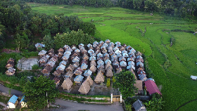 Rumah Adat Uma Lengge Bawa Maria Menangkan Desa BRILian 2021