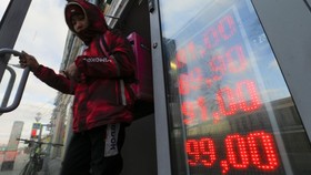 Bank Sentral Rusia Borong Emas Hadapi Sanksi Serang Ukraina