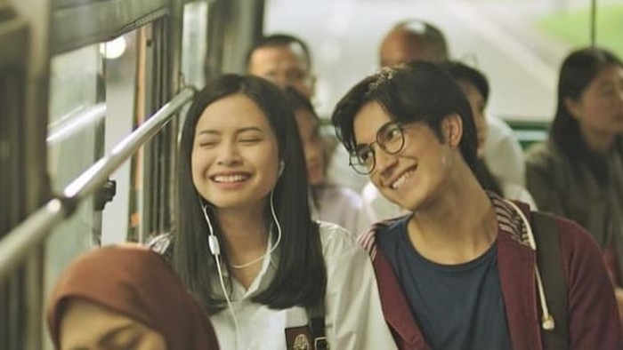 5 Penulis Perempuan Indonesia yang Karyanya Berhasil Diangkat Jadi Film, Ada Favoritmu?