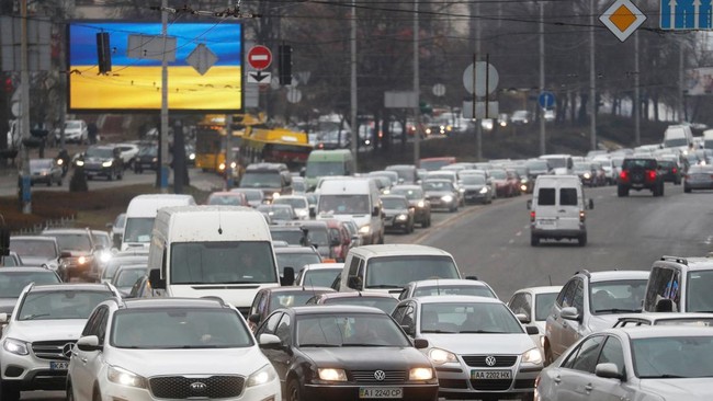 Mayoritas pengungsi melarikan diri ke Moldova dan Polandia.