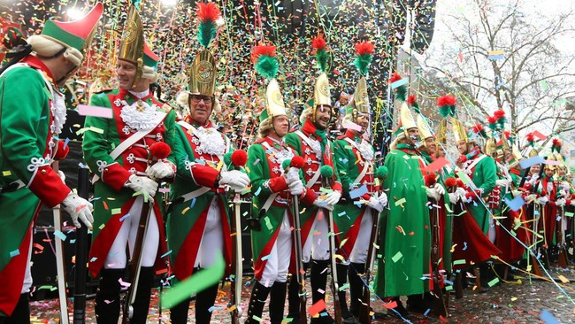 FOTO: Kemeriahan Musim Karnaval di Jerman Kembali Dimulai