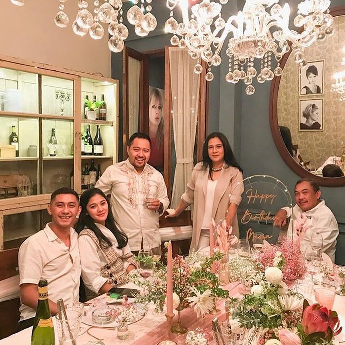 Potret Lydia Kandou dan David Sumendap