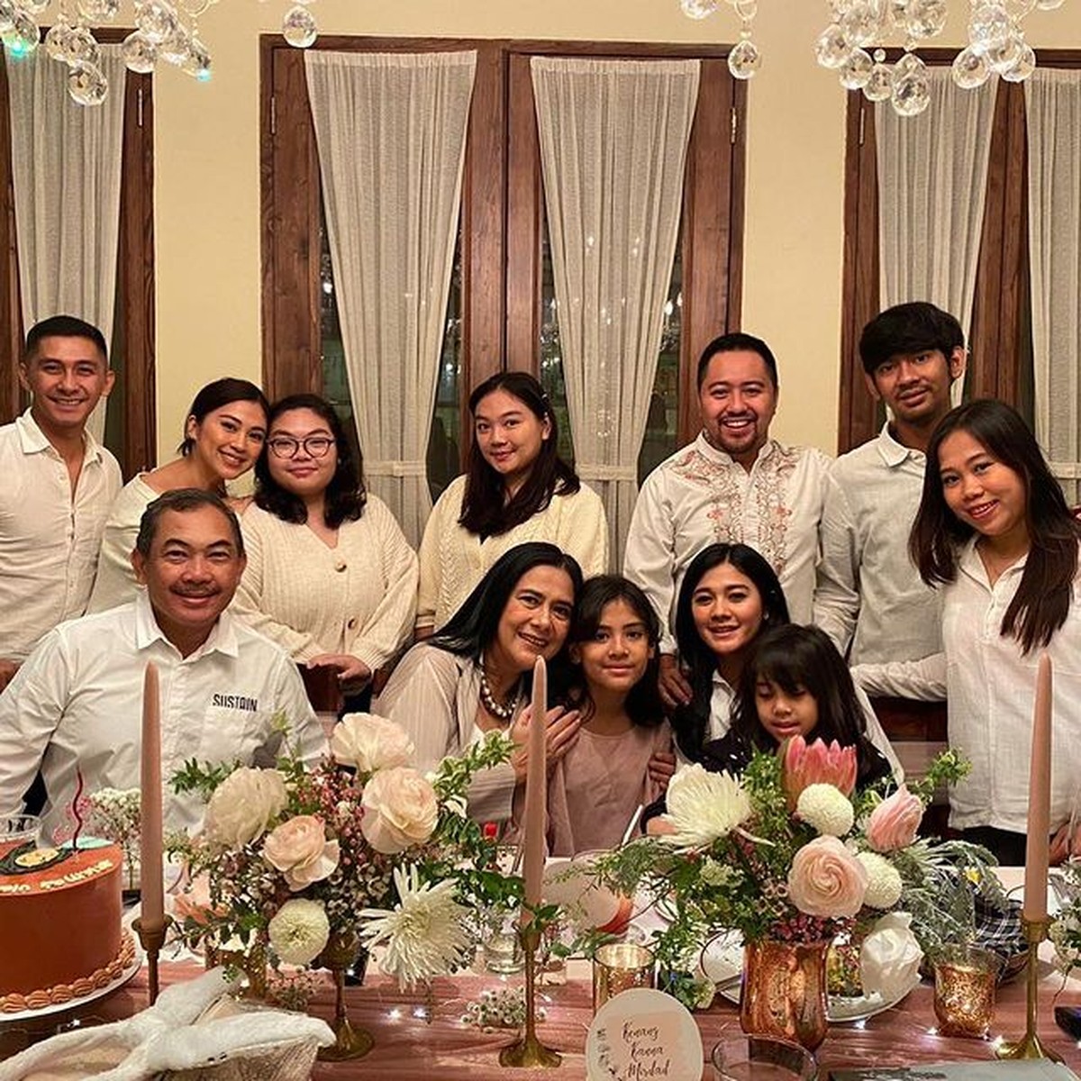 Potret Lydia Kandou dan David Sumendap