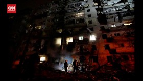 VIDEO: Satu Jet Tempur Ukraina Ditembak Jatuh di Kiev