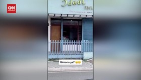VIDEO: Viral, Mobil Parkir Di Ruang Tamu Dalam Rumah