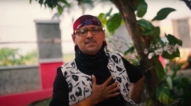 Penyanyi dangdut senior Yus Yunus meninggal dunia pada Jumat (25/2) pada usia 59 tahun.