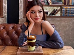 Monna Frans, Asisten Hotman Paris Mualaf Dituntun Gus Miftah