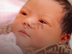Atta Halilintar dan Aurel Hermansyah Perlihatkan Wajah Anak