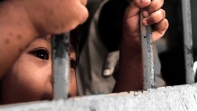 Tangis dan Usaha 'Berdarah-darah' di Balik Invisible Hopes