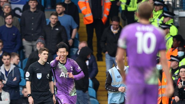 Harry Kane dan Son Heung Min mencatatkan diri jadi duet paling serasi di Liga Inggris seiring rekor yang mereka pecahkan di laga lawan Leeds United.