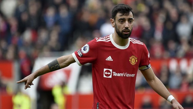 Bruno Fernandes dinyatakan positif Covid-19 dan terancam absen pada leg kedua Liga Champions antara Manchester United vs Atletico Madrid.