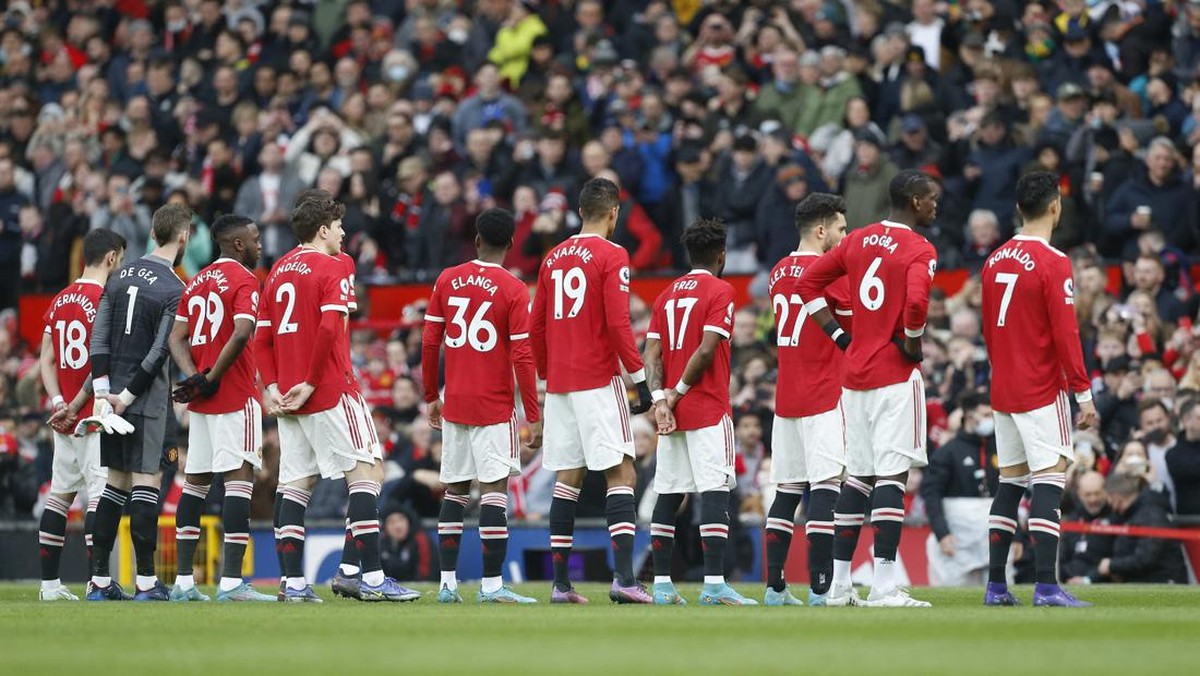 FOTO: Ronaldo Frustrasi, Man Utd Seri