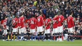 Fans Ancam Kosongkan Old Trafford Saat MU vs Liverpool